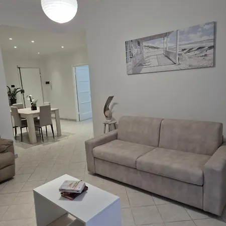 Osy Apartment